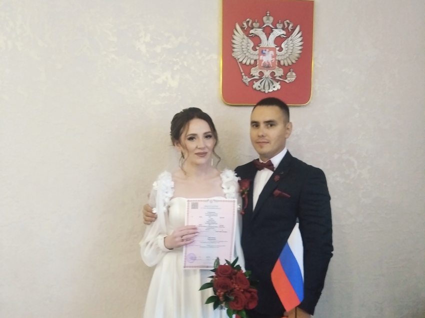 Трехсотый брак с начала года зарегистрирован в Читинском районе Zабайкалья